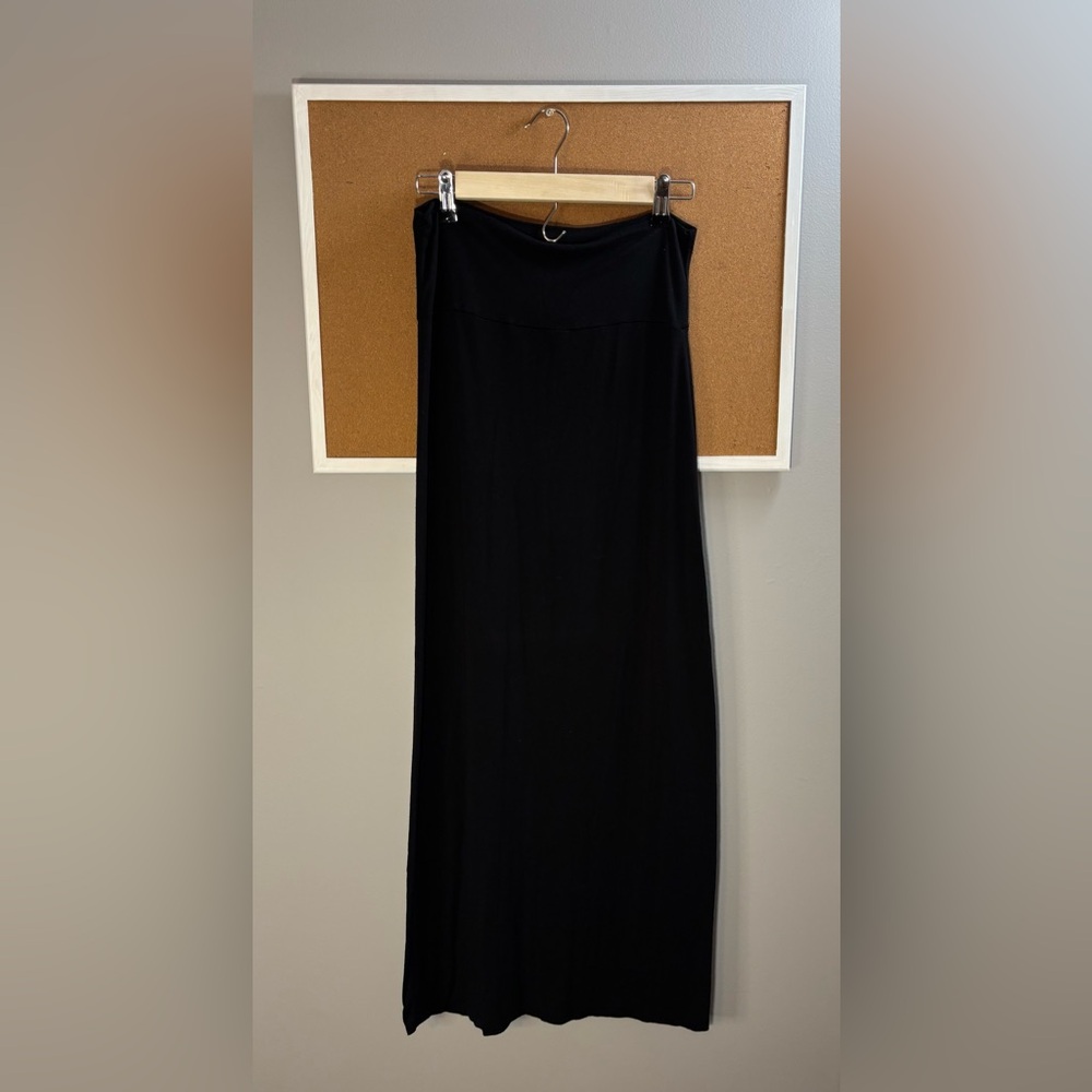 Rue21 Plain Black Skirt